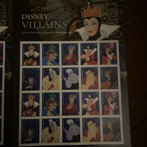 DISNEY VILLAINS FOREVER Stamps 2017 USPS 50 Books of 1,000 Stamps - Picture 4 of 5